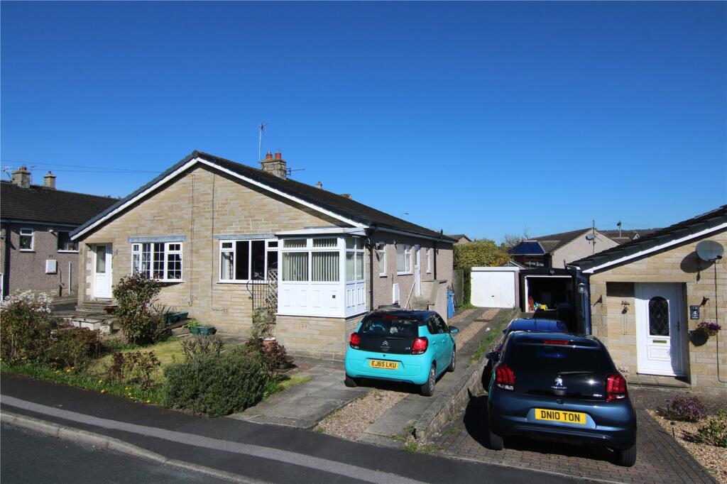 Aire Crescent, Cross Hills, BD20