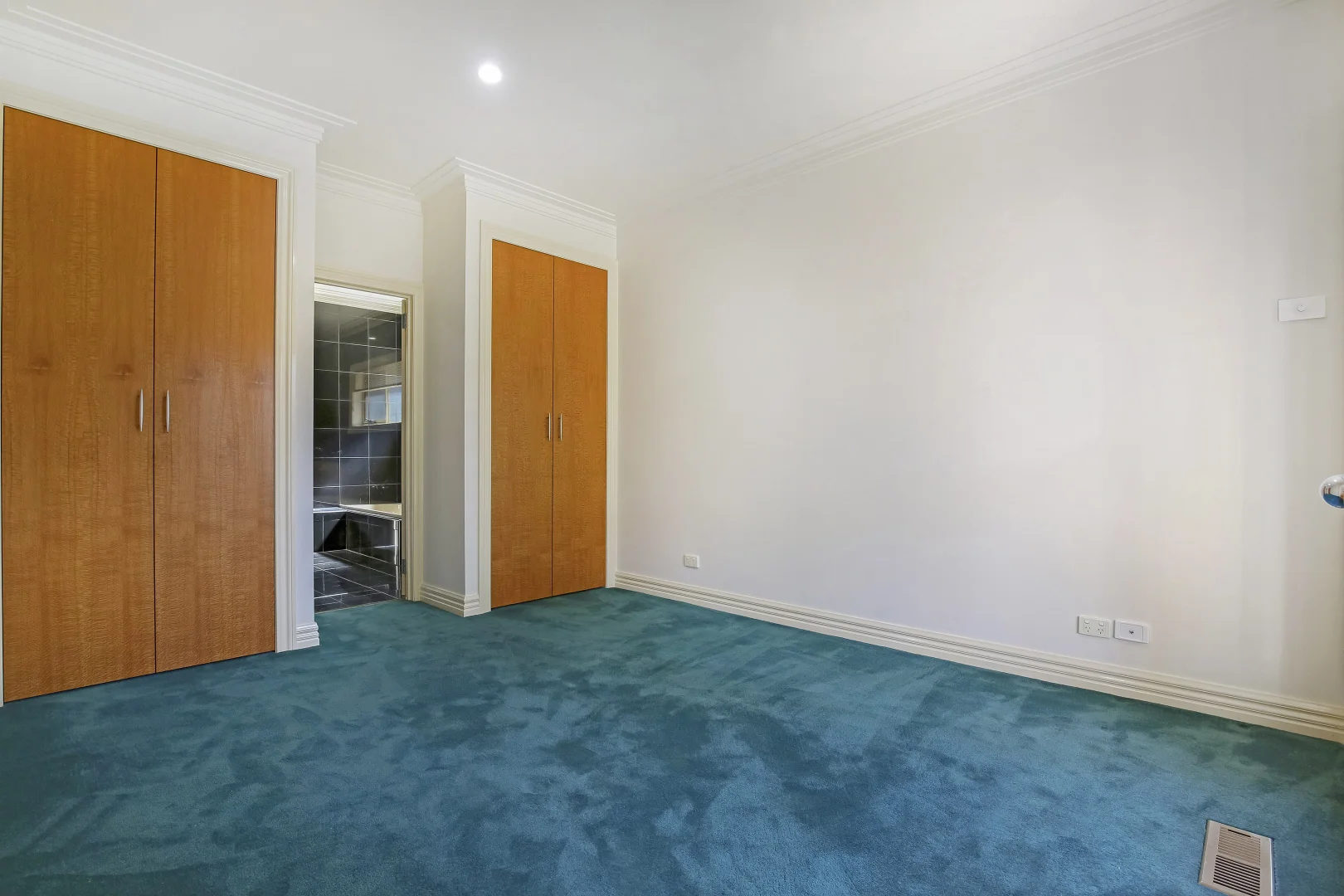 Additional image 10 of 1/3 Gregory Grove, Preston VIC 3072