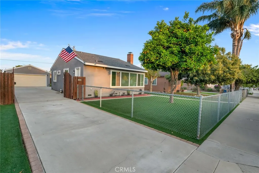 2260 Kathryn Ave, Pomona, CA 91766 photo 4