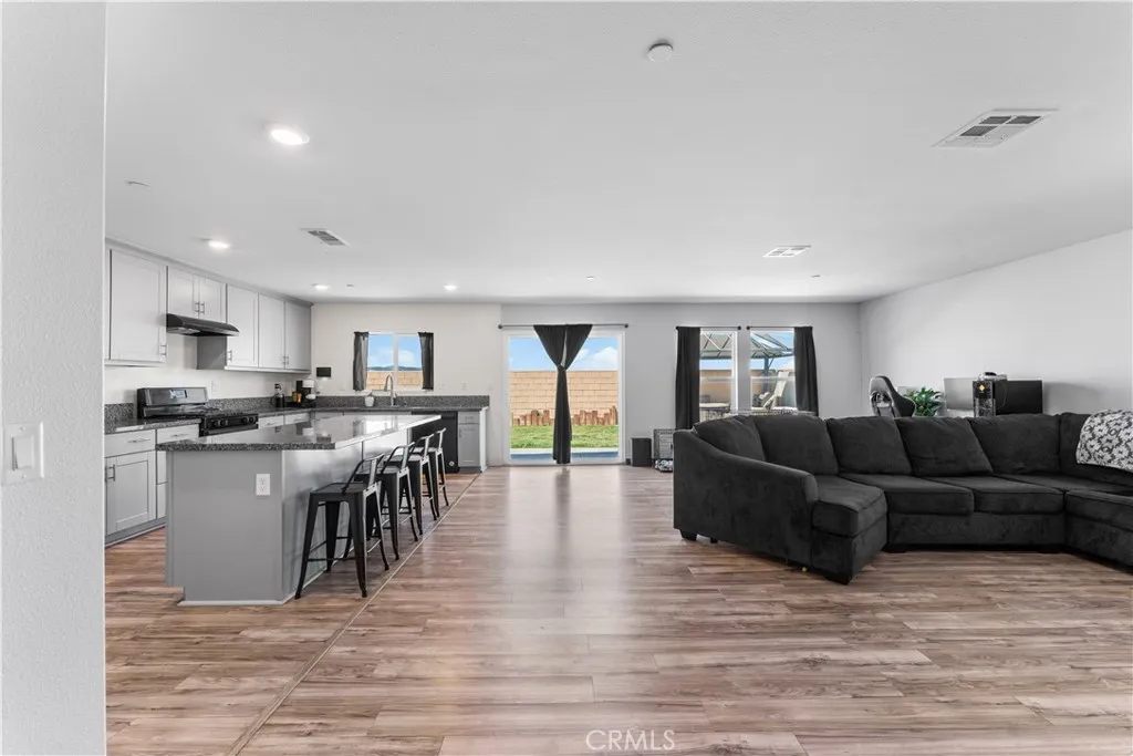 Additional image 6 of 44539 Freer Way, Lancaster, CA 93536