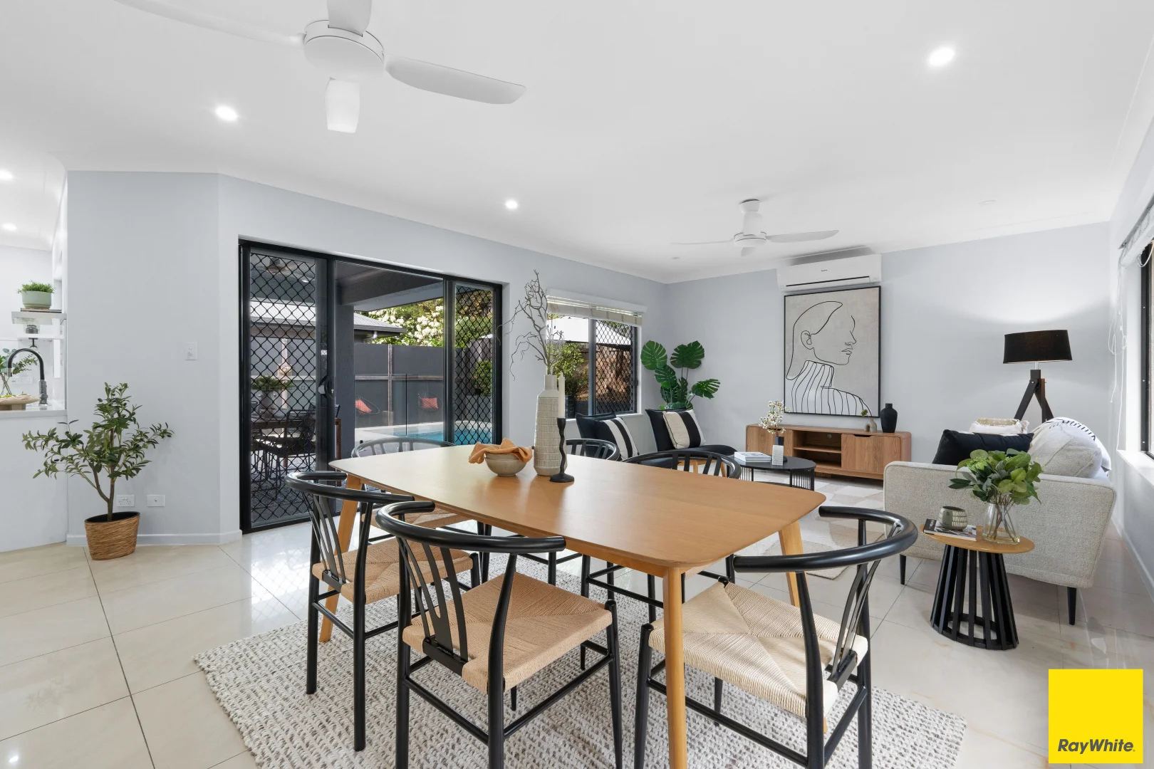 Additional image 3 of 36 Singleton Close, Smithfield QLD 4878