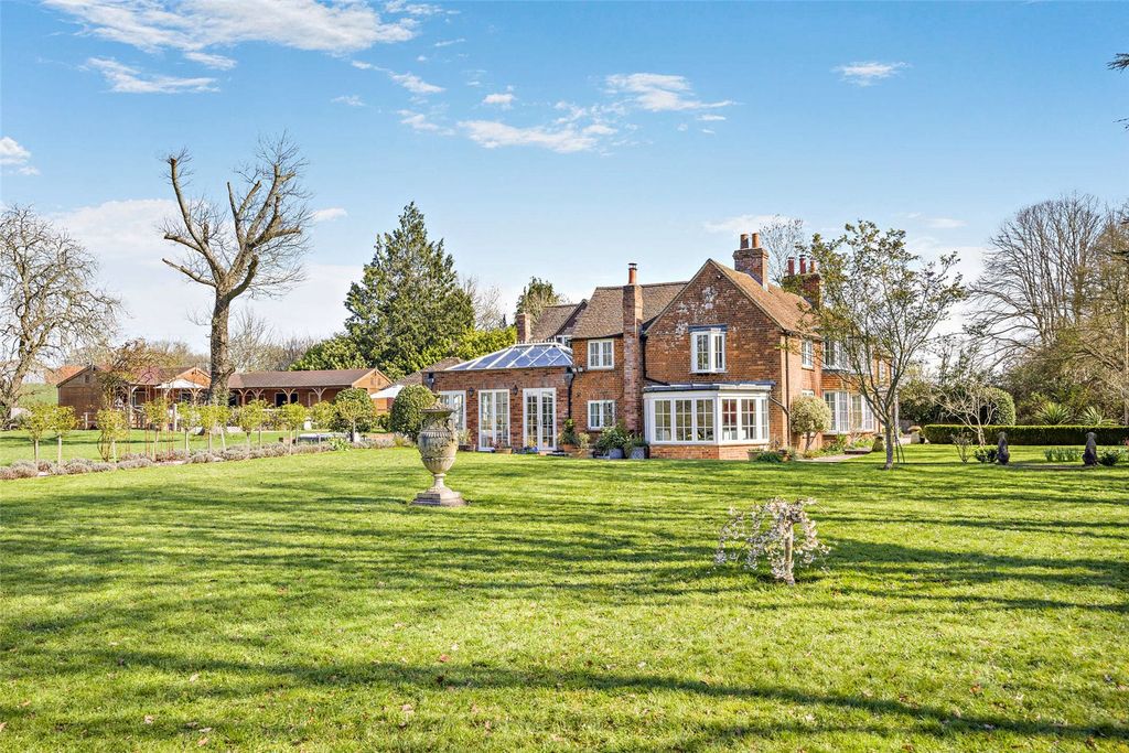 6 bed detached house for saleEnborne Street, Enborne, Newbury, Berkshire RG20