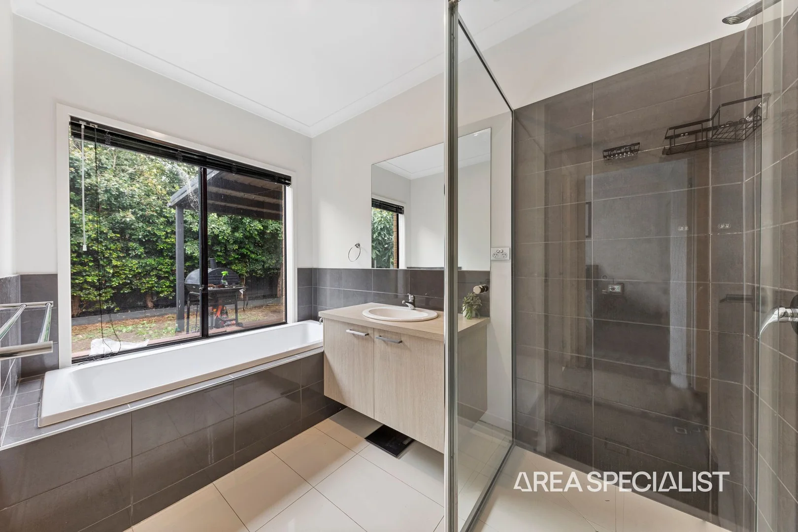 Additional image 12 of 44 Strettle Crescent, Cranbourne North VIC 3977