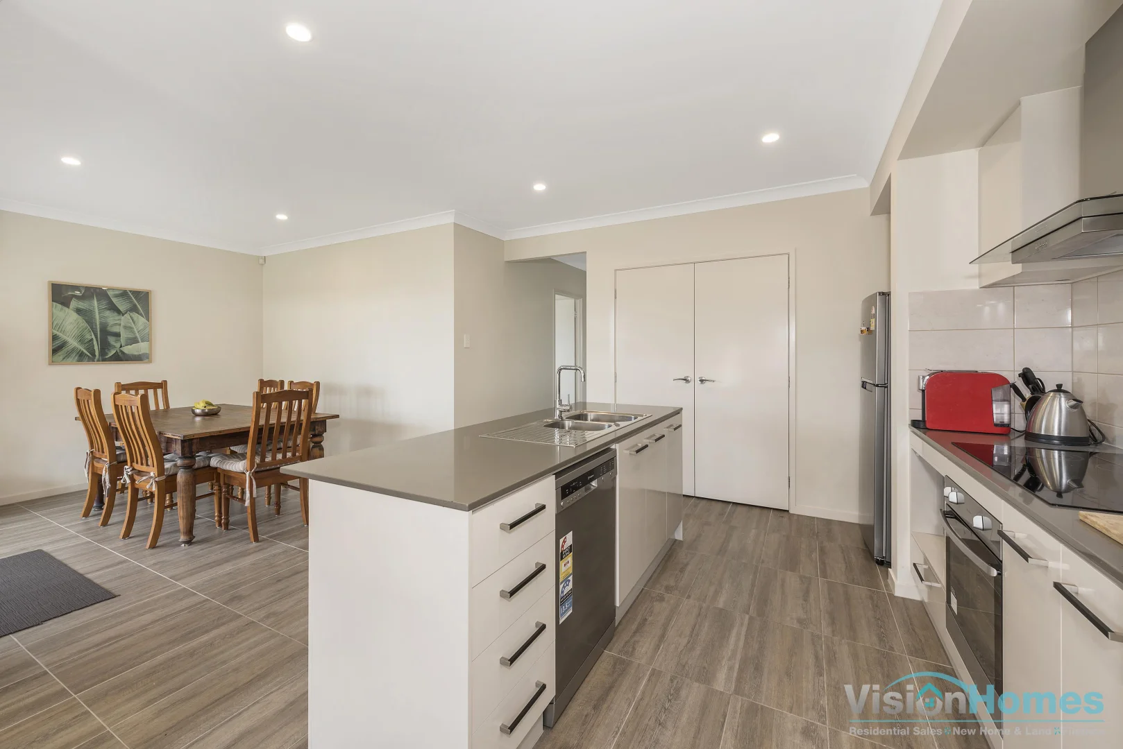 22 Lackmann Cres, Mango Hill QLD 4509 photo 3