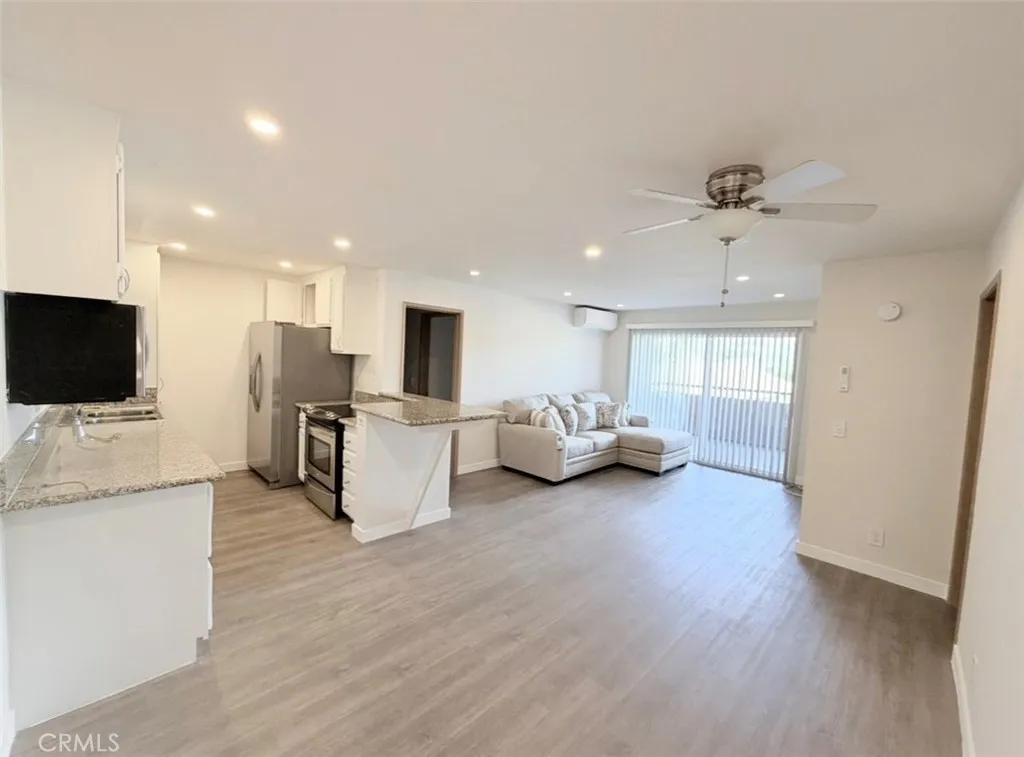 Additional image 27 of 2507 E 15th St Unit 213, Long Beach, CA 90804