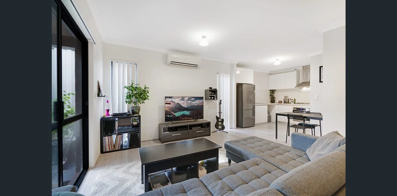 Additional image 9 of 385A Carrington Street, Hamilton Hill WA 6163