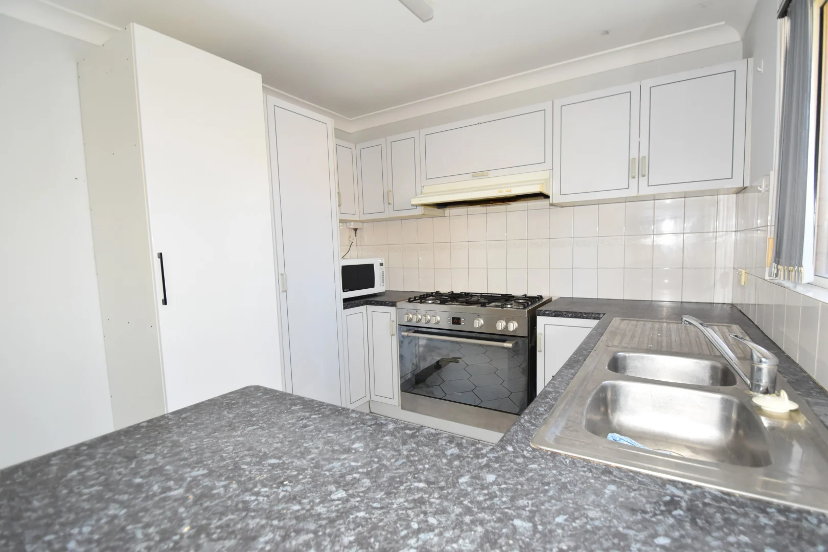 Additional image 4 of 2/12 Lyndavale Drive, Larapinta NT 0875