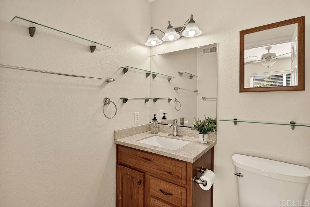Additional image 15 of 10943 Martinique Way, San Diego, CA 92126