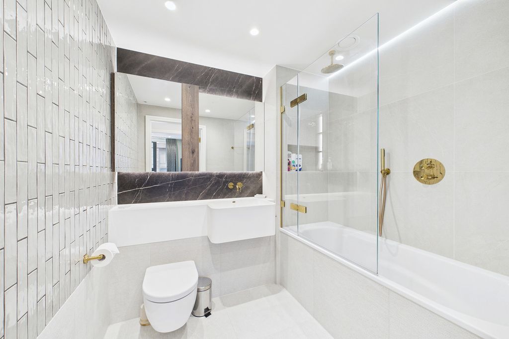 Additional image 15 of 4 bed flat for saleMichael Road, London SW6
