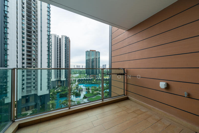 55 Normanton Park photo 2