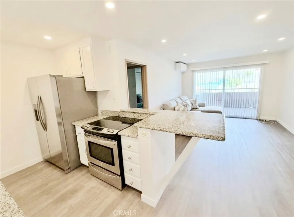 Additional image 9 of 2507 E 15th St Unit 213, Long Beach, CA 90804