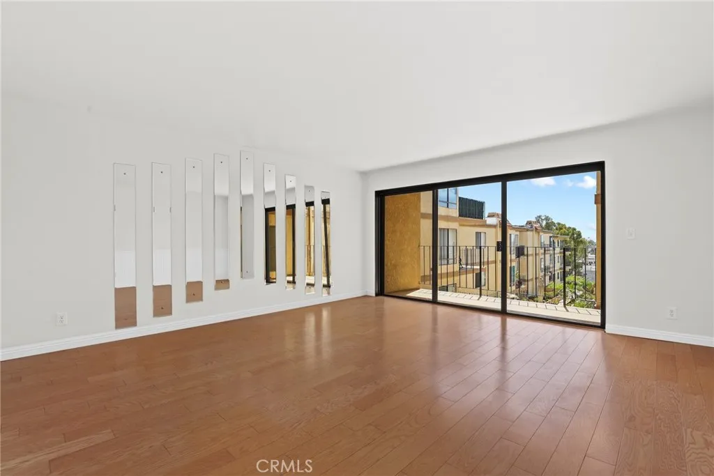 Additional image 8 of 2662 E 20th Street Unit 307, Signal Hill, CA 90755