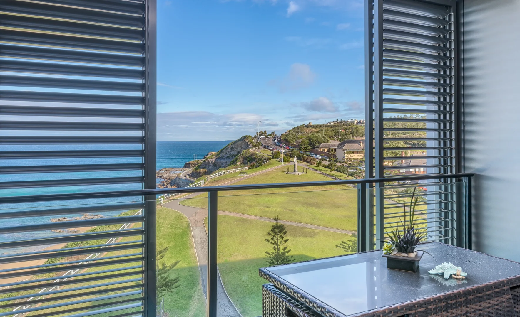 Additional image 2 of Level 4, S402/77 Shortland Esplanade, Newcastle NSW 2300