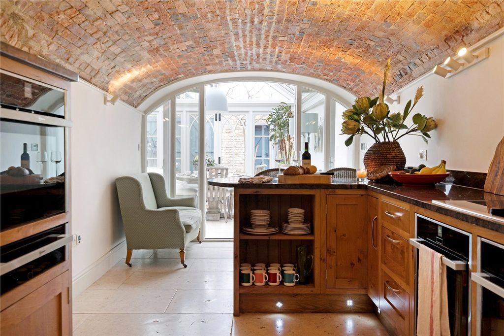 Additional image 12 of 5 bed terraced house for saleSt. Peters Street, Stamford, Lincolnshire PE9