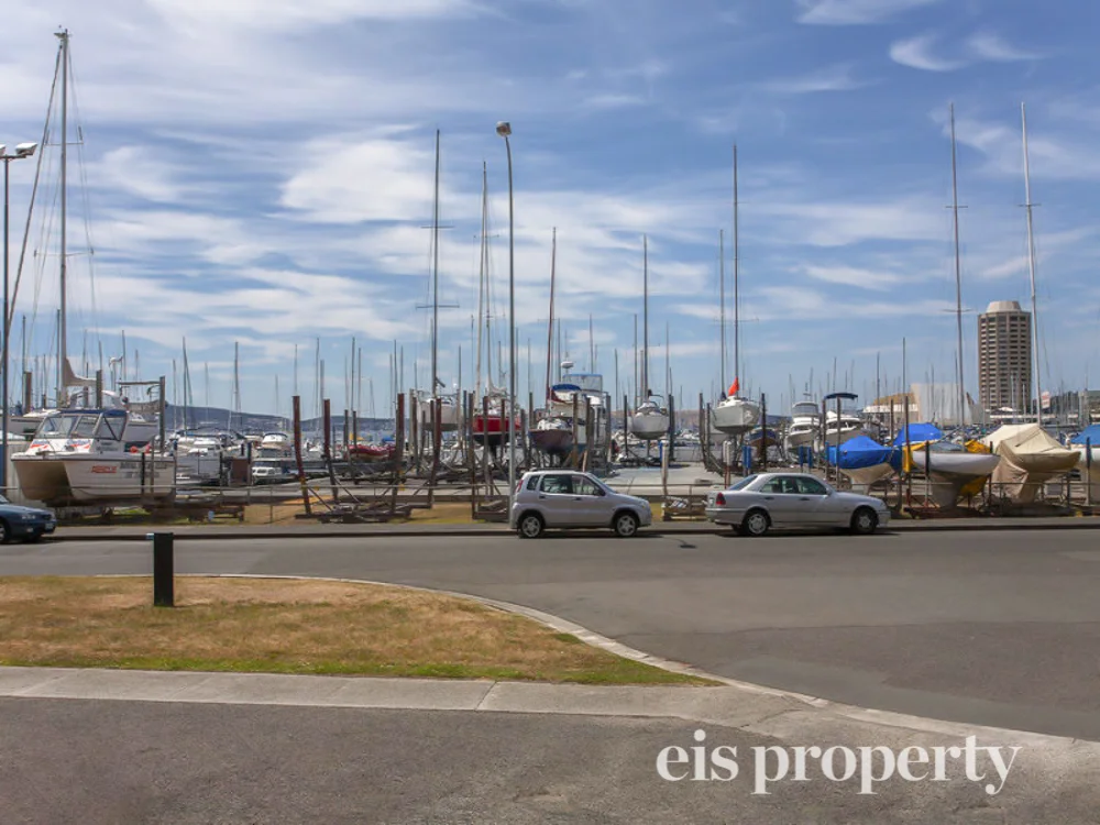Additional image 7 of 8/50 Marieville Esplanade, Sandy Bay TAS 7005
