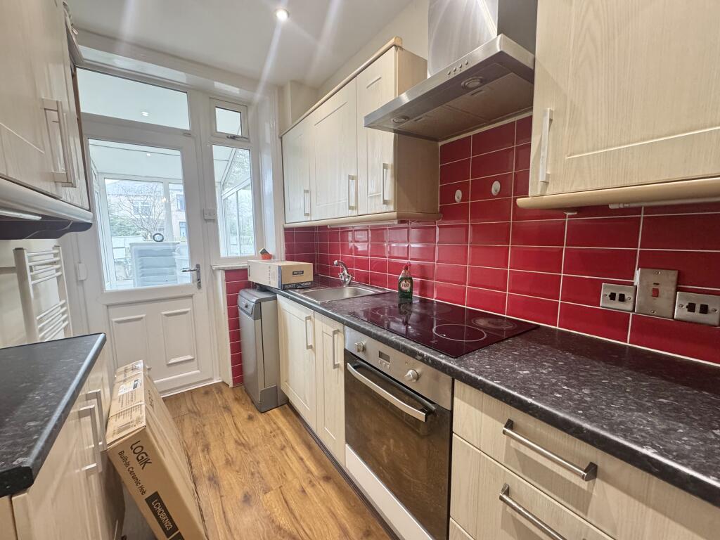Additional image 4 of Beechwood Avenue, BRADFORD