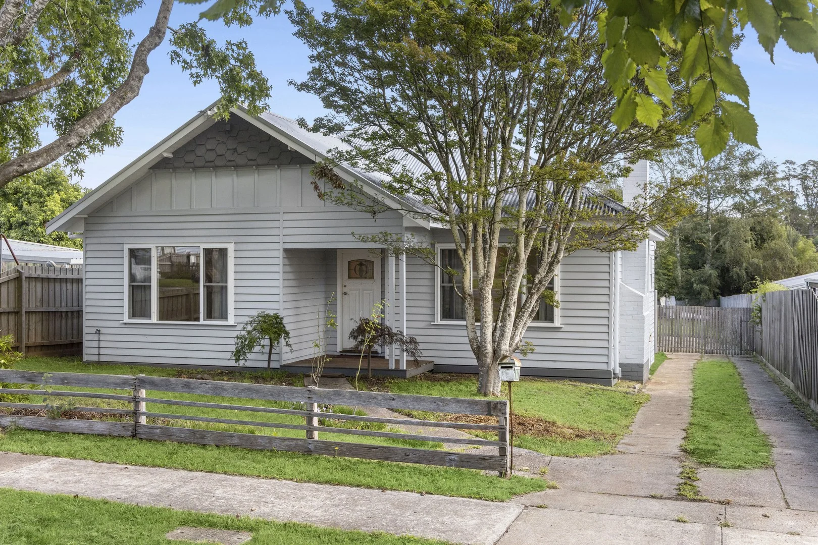 11 cosmo Road, Trentham VIC 3458