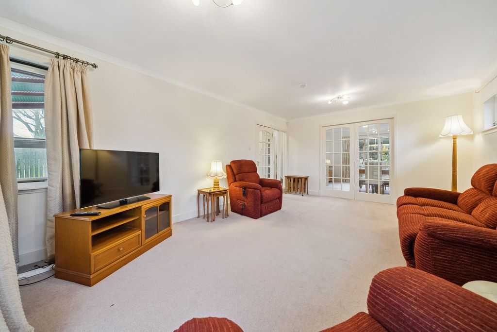 Additional image 3 of 2 bed detached house for sale14 East Argyle Street, Helensburgh G84