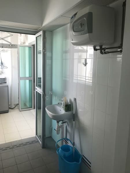 418 Clementi Avenue 1 photo 3