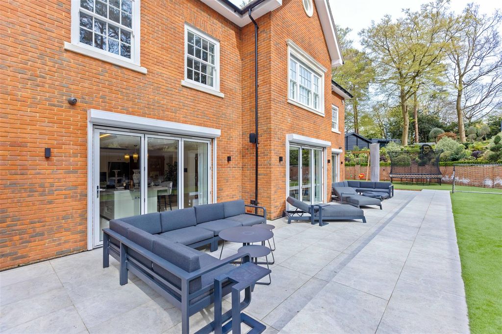 Additional image 29 of 6 bed detached house for saleBurleigh Lane, Ascot SL5