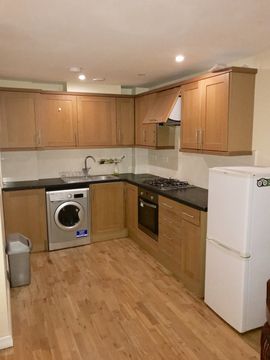 Punam Apartments, 40A Windsor Close, Northwood, Middlesex HA6