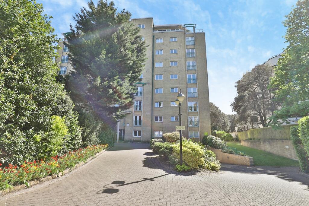 Manor Road, Bournemouth