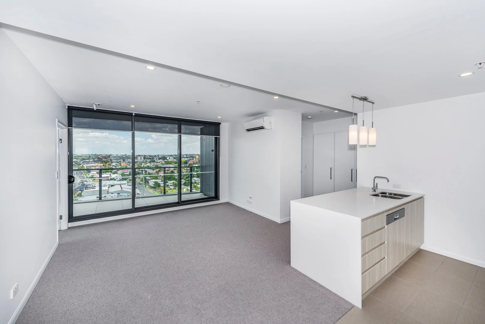 31308/300 Old Cleveland Road, Coorparoo QLD 4151