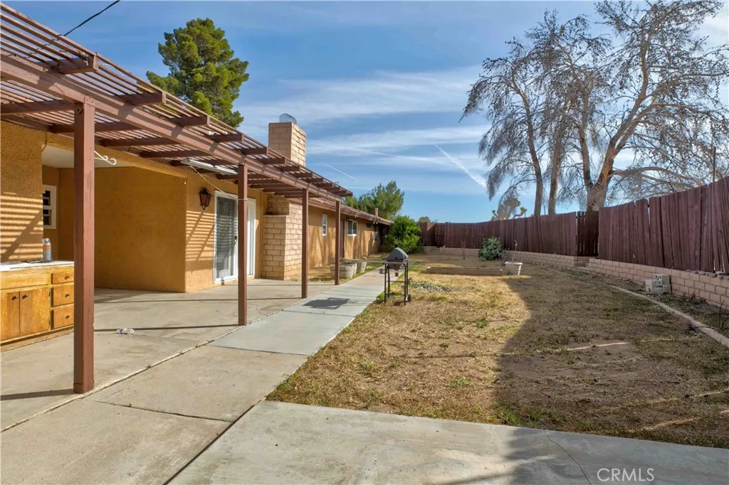 Additional image 90 of 9473 Juniper St, Apple Valley, CA 92308