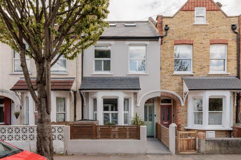 Cassiobury Road, Walthamstow E17