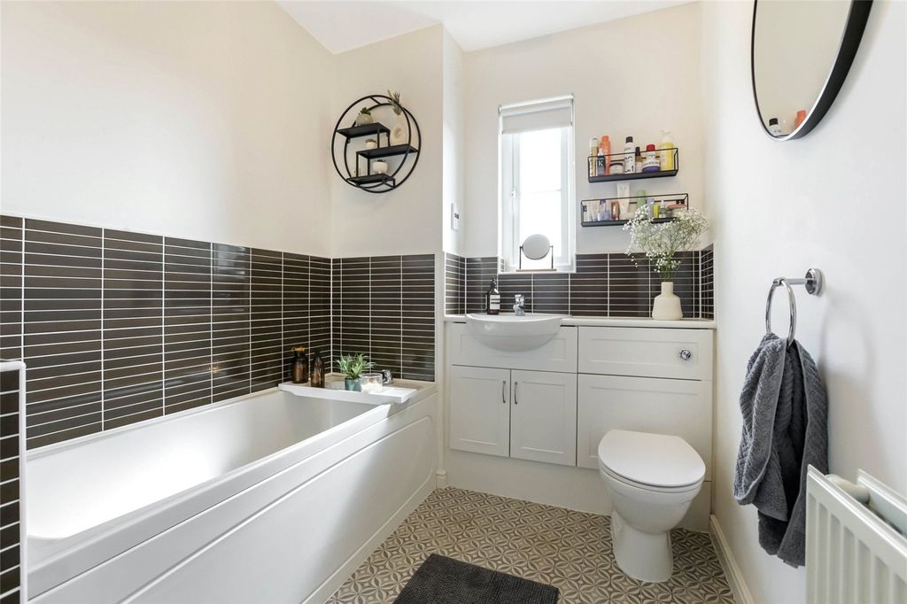 Additional image 12 of 2 bed flat for saleCairnwell Gardens, Motherwell, North Lanarkshire ML1