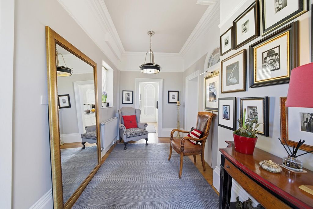 Additional image 24 of 3 bed flat for salePark Terrace, Nottingham NG1