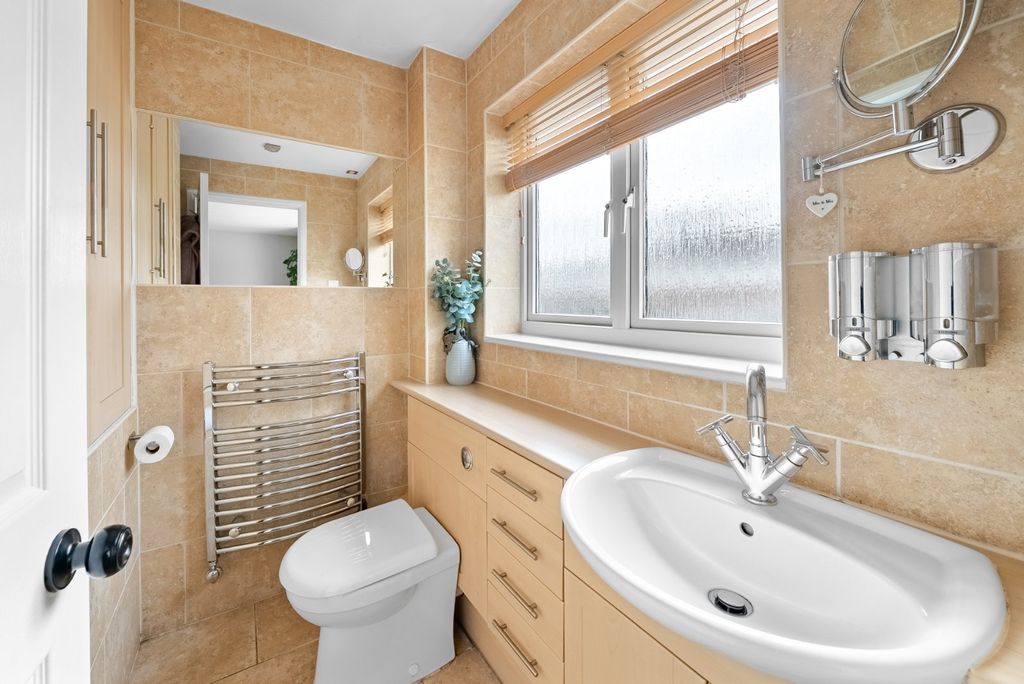 Additional image 12 of 4 bed detached house for saleHeather Way, Harrogate, North Yorkshire HG3
