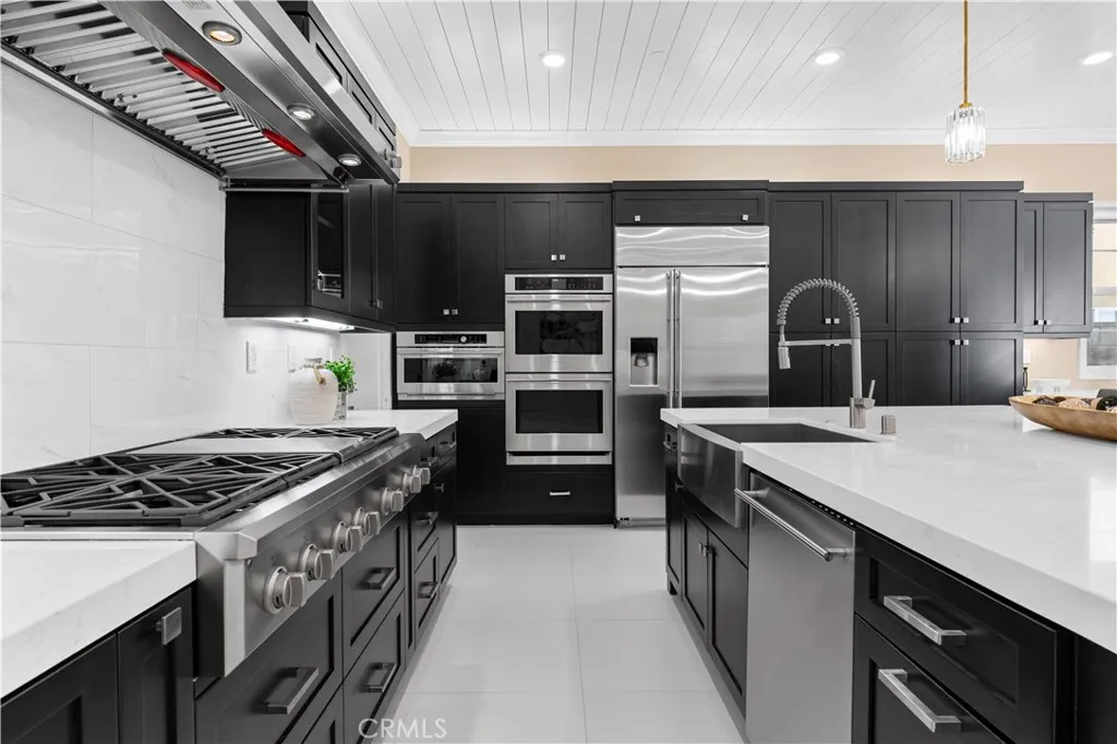Additional image 6 of 91 Pelican Ln, Irvine, CA 92618