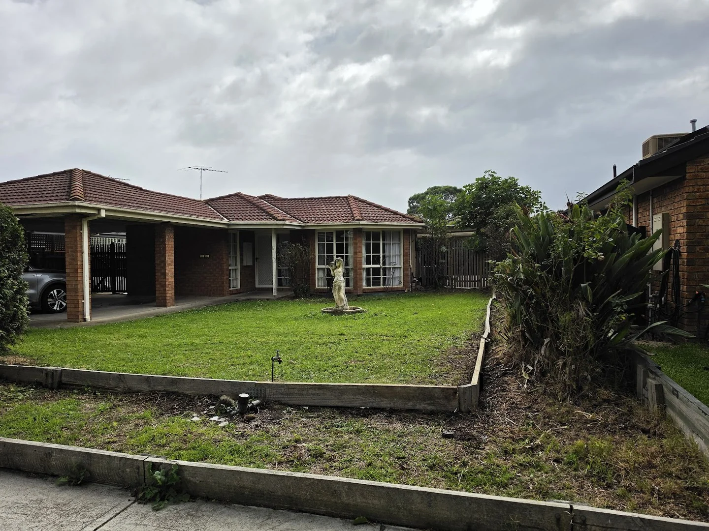 17 Botanical Grove, Doveton VIC 3177