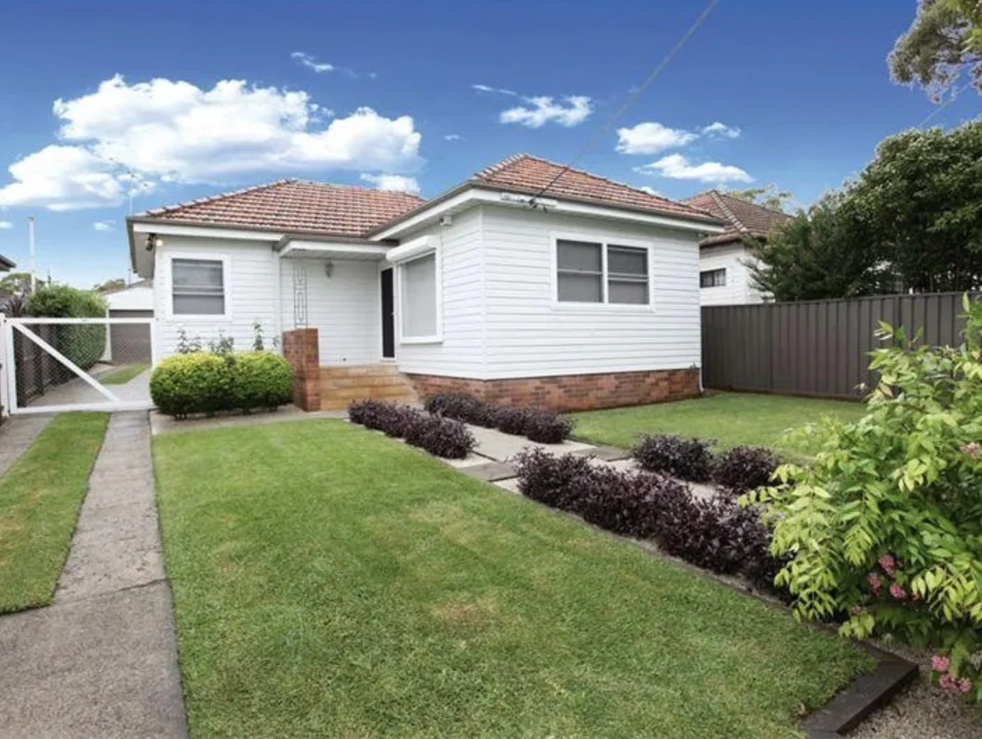 6 Bransgrove Road, Revesby NSW 2212