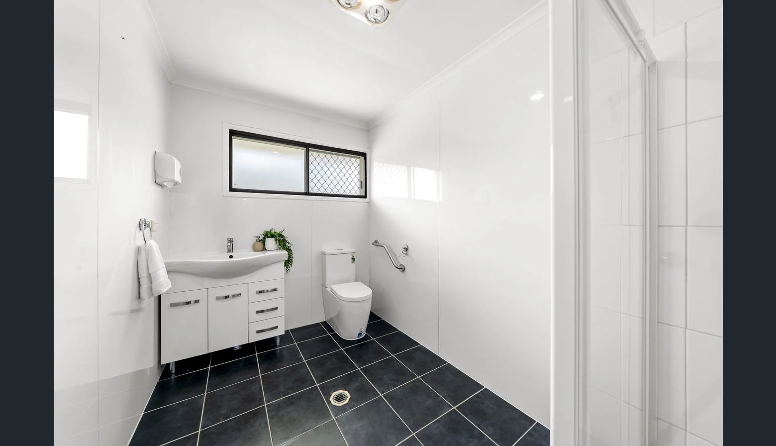 Additional image 13 of 323 Hellawell Road, Sunnybank Hills QLD 4109