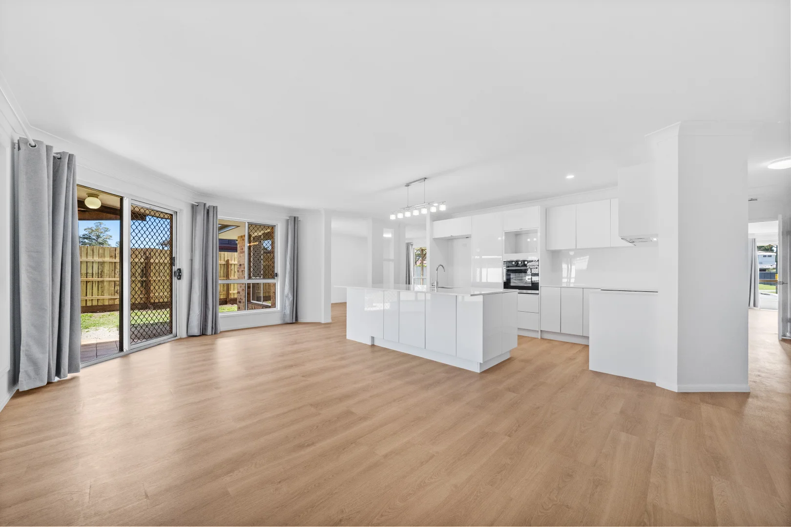 Additional image 2 of 42 Merrow Street, Mount Warren Park QLD 4207