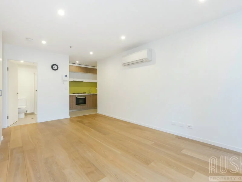 Additional image 5 of 902/8 Sutherland Street, Melbourne VIC 3000