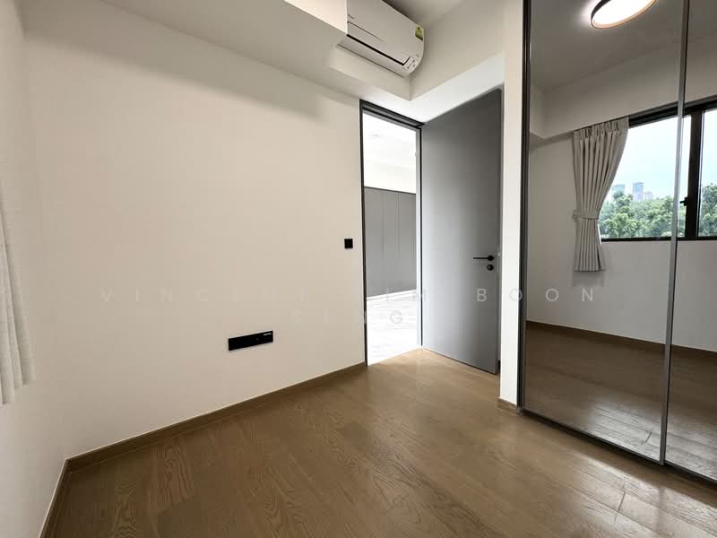 173 Chin Swee Road photo 2