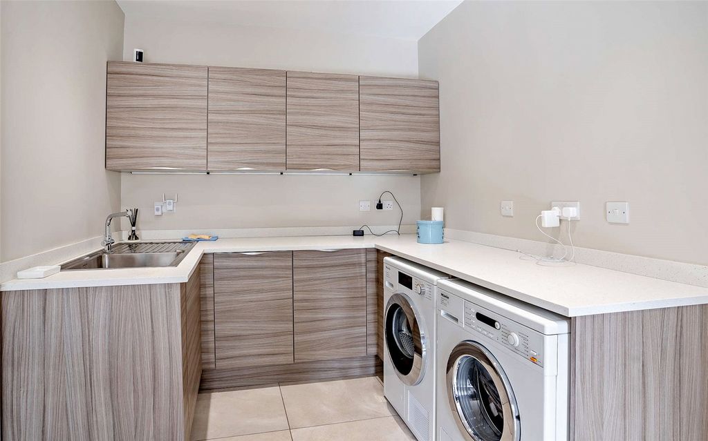 Additional image 15 of 6 bed detached house for saleSwiss Valley, Llanelli, Carmarthenshire SA14