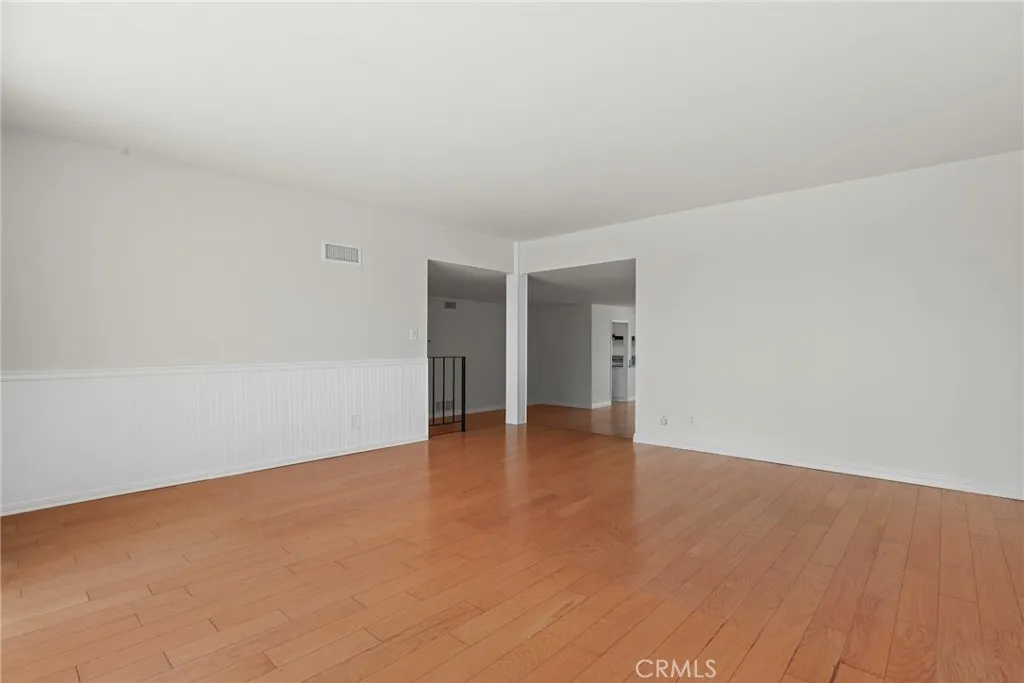 Additional image 48 of 2662 E 20th Street Unit 307, Signal Hill, CA 90755