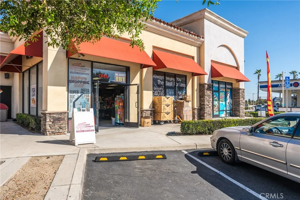 Additional image 3 of 761 N Archibald Ave Unit B, Ontario, CA 91764