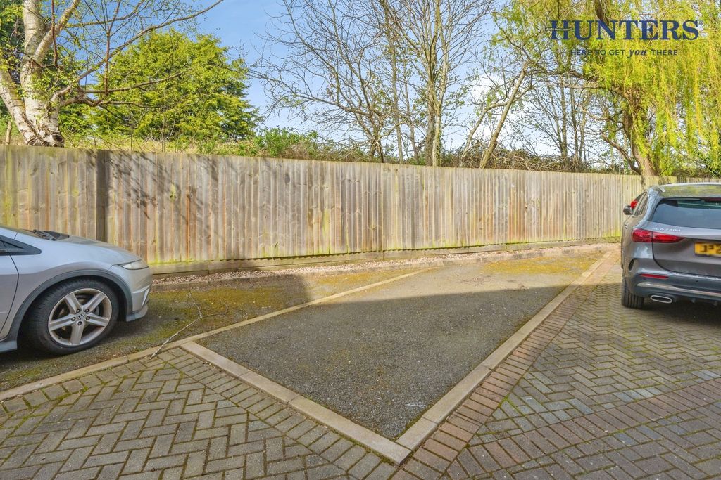 Additional image 18 of 2 bed flat for saleCairns Close, Lichfield WS14