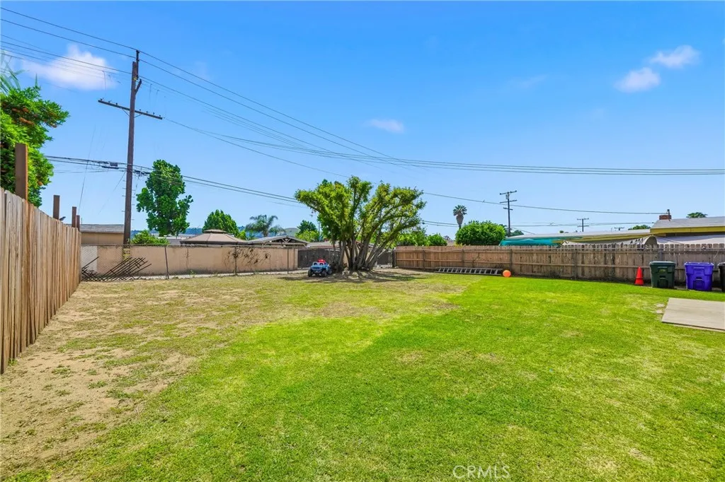 1996 Arthur Avenue, Pomona, CA 91768
