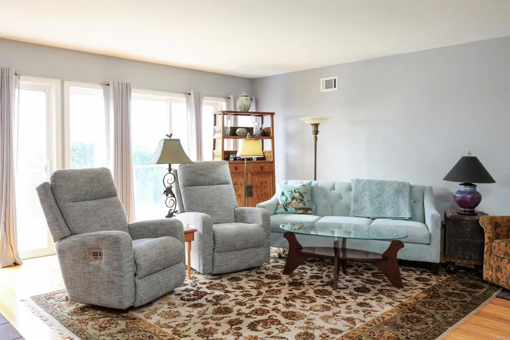 Additional image 4 of 6145 Carling Way, San Diego, CA 92115