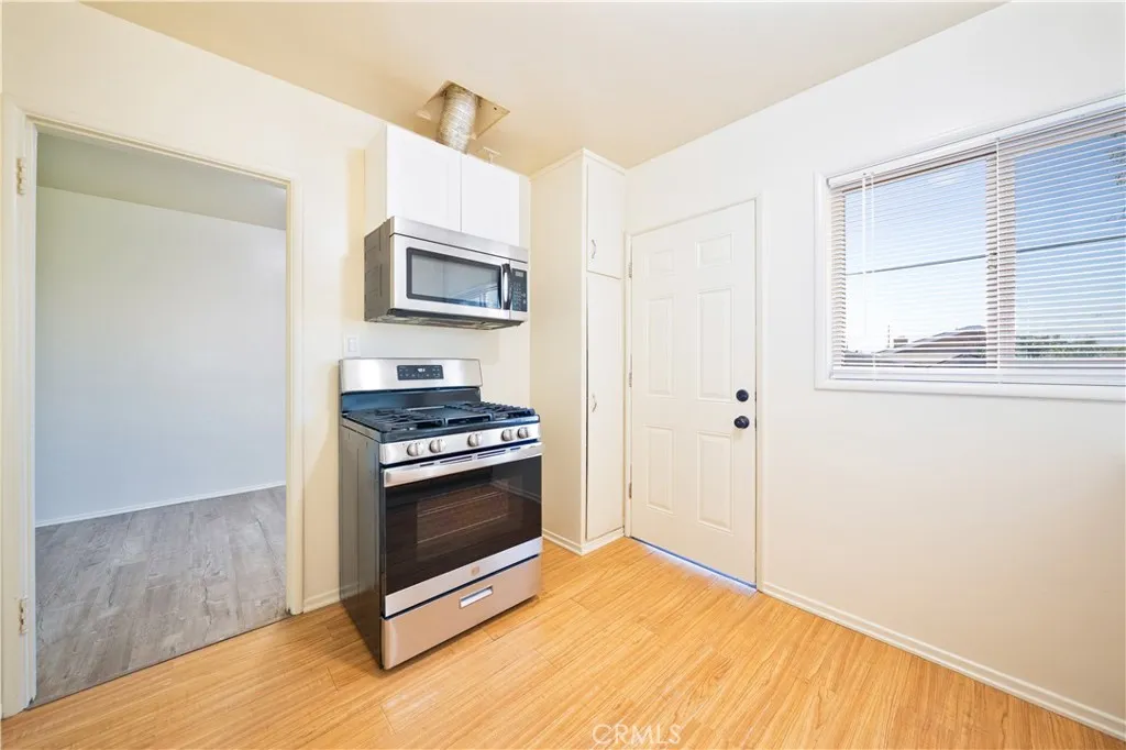 Additional image 15 of 2493 Vasquez Pl, Riverside, CA 92507
