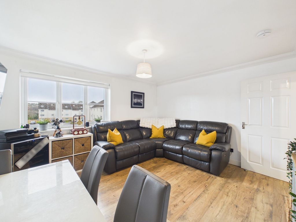 Additional image 3 of 3 bed flat for saleWest Wellhall Wynd, Hamilton ML3