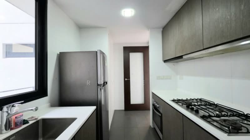 102 Punggol Drive photo 3