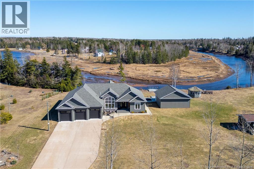 36 Davidson Loop