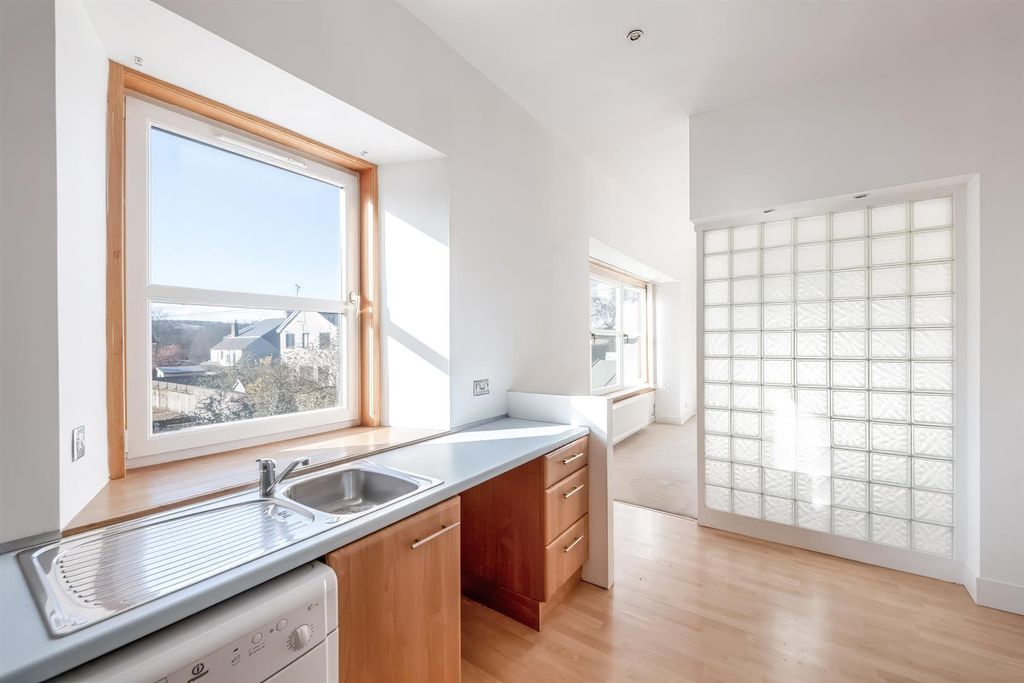 Additional image 11 of 2 bed flat for sale5B Bridge Street, Dollar FK14
